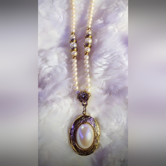 Vintage Necklace - Picture 4 of 4